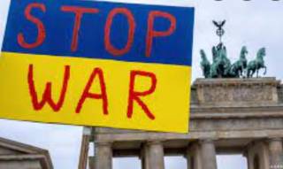 Большинство немцев требуют от властей прилагать больше усилий для мирного урегулирования конфликта РФ и Украины