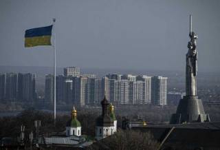 В Киеве отменили графики отключений и вырубают свет всем подряд