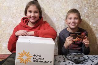 В Кременчуцкой епархии передали 300 продуктовых наборов беженцам