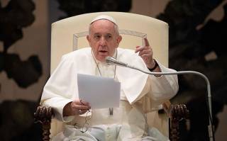 Папа Римский заявил, что любит и украинцев, и россиян