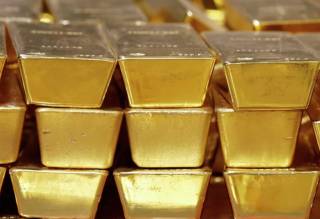 Из-за утраты доверия к доллару Центробанки разных стран наращивают запасы золота