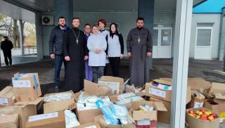 Священники Волынской епархии УПЦ доставили гумпомощь в Херсон и Харьковскую область