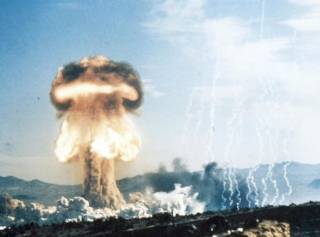 Что делать в случае ядерного взрыва и химической атаки?