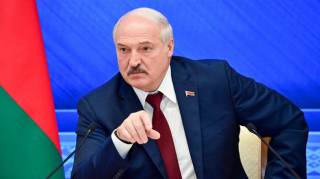 Лукашенко пригрозил Украине полным уничтожением