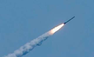 Украинцев предупредили о новых ракетных ударах
