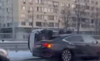 Появилось видео эпичного ДТП на проспекте Победы в Киеве