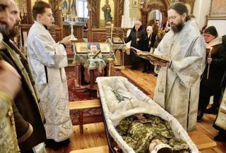 В семи епархиях священники УПЦ отпели погибших защитников Украины