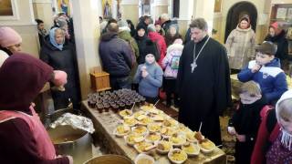 В Полтаве при храмах УПЦ прошли благотворительные обеды для нуждающихся