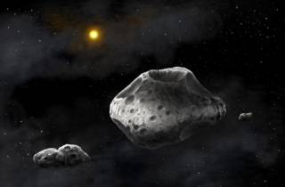 К Земле летят сразу три астероида