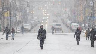 Сильнейший снегопад накрыл Киев