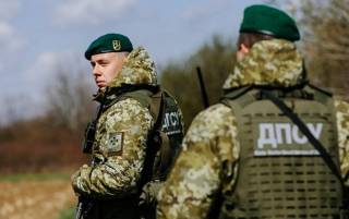 Пограничники объяснили телодвижения беларусской армии