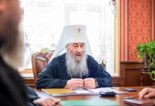 Синод УПЦ призвал Президента Украины остановить раскол общества по религиозному признаку