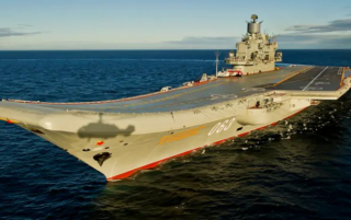 В Мурманске загорелся единственный российский авианосец «Адмирал Кузнецов», — СМИ