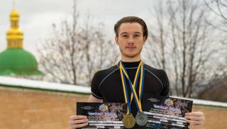 Студент Киевских духовных школ завоевал призовые места в чемпионате Украины по пауэрлифтингу