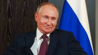 Путин ответил на введение потолка цен на нефть