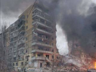Россия нанесла новый ракетный удар: много погибших в результате попадания по дому в Днепре, пострадала инфраструктура в 6 областях