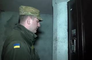 Военнообязанных украинцев будут искать в 6 госреестрах