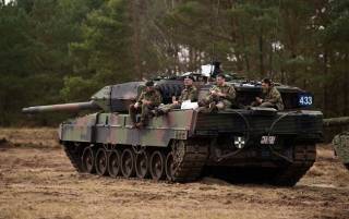Германия таки решилась поставить Украине 14 «Леопардов»