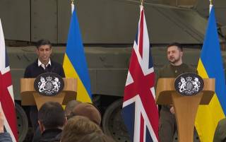 Бронетехника и дальнобойное оружие: Украина получит от Британии мощнейший пакет военной помощи