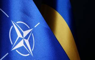 В НАТО заявили о новом наступлении России в Украине