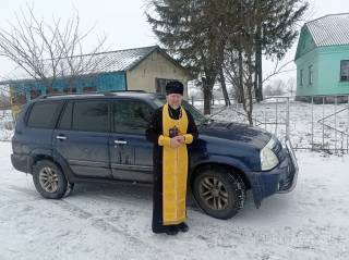 В Хмельницкой епархии УПЦ приобрели автомобиль для ВСУ