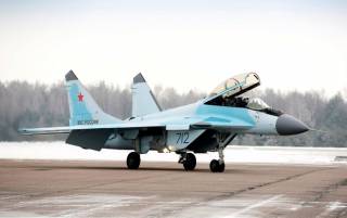 Россия накапливает авиацию около украинской границы, — FT