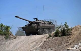 Франция озвучила сроки поставок своих танков в Украину