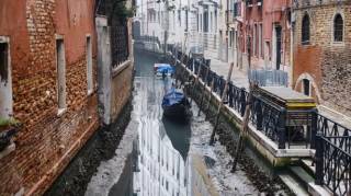 В Венеции пересыхают каналы
