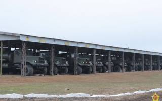 Беларусь направила колонны военной техники к литовской границе, — соцсети