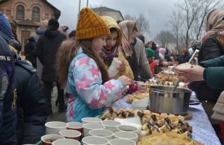 В епархиях УПЦ провели благотворительные ярмарки в поддержку ВСУ