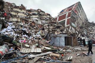 Ущерб от землетрясений в Турции оценили более чем в сто миллиардов долларов