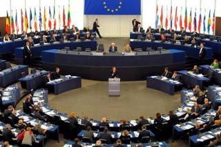 Европарламент призвал Азербайджан немедленно покинуть территории Армении и освободить пленных