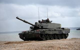 Британия передаст Украине уникальные снаряды к танкам Challenger 2