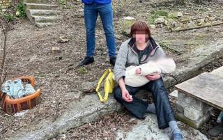 В Киеве у горе-матери отобрали пятимесячного ребенка