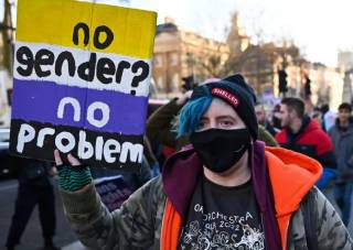 В Британии призвали наказать тех, кто превращает детей в трансгендеров