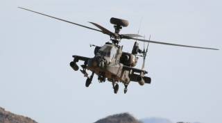 Стало известно, даст ли Великобритания вертолеты AH-64 Apache Украине