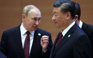 Си Цзиньпин не поздравил Путина по случаю Дня Победы