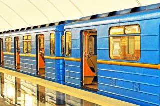 В Киеве откроют закрытые вестибюли станций метро
