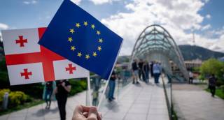 В Грузии решили отказаться от флагов ЕС ко Дню независимости страны