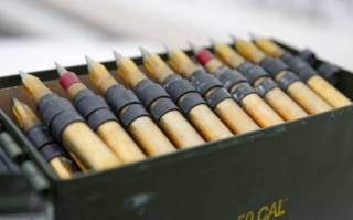 Украинские импортеры оружия в разгар войны вывели из страны миллиарды гривен