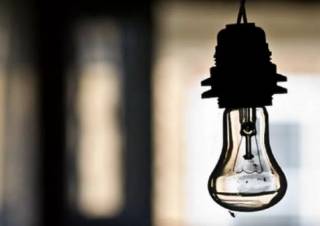 В Киеве и области отключили электричество