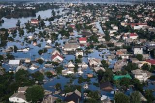 На Волыни две епархии УПЦ собрали более 1 млн 200 тыс грн помощи пострадавшим в результате подрыва Каховской ГЭС