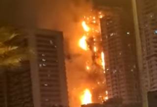 Опубликовано видео эпичного пожара в ОАЭ
