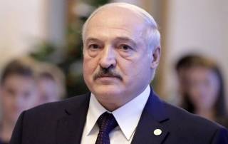 Лукашенко заявил, что Зеленский хочет «выйти» из войны