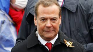Медведев грозит ударами по украинским и европейским АЭС