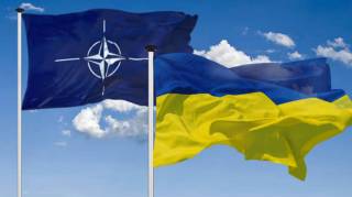 На саммите НАТО примут три пункта по Украине, — Столтенберг