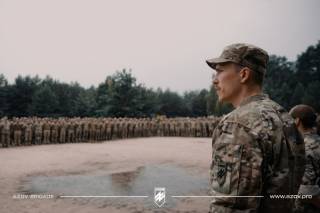 Командир «Азова» Редис возвращается на службу