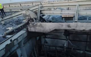 Опубликовано видео якобы ночного удара по Крымскому мосту