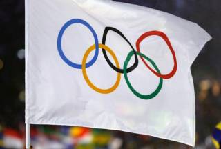 Украинским спортсменам разрешили соревноваться с россиянами и белорусами под нейтральным флагом