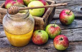 Медовий та яблучний Спас 2023: скільки коштують популярні серпневі продукти